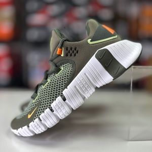 Nike Free Metcon 4 Training Shoes Cargo Khaki Orange Men’s Sz 8.5 CT3886-301